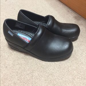 Cherokee nursing clogs- worn ONCE